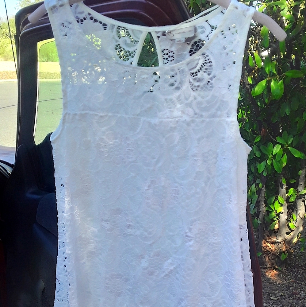 Gorgeous white lace dress M